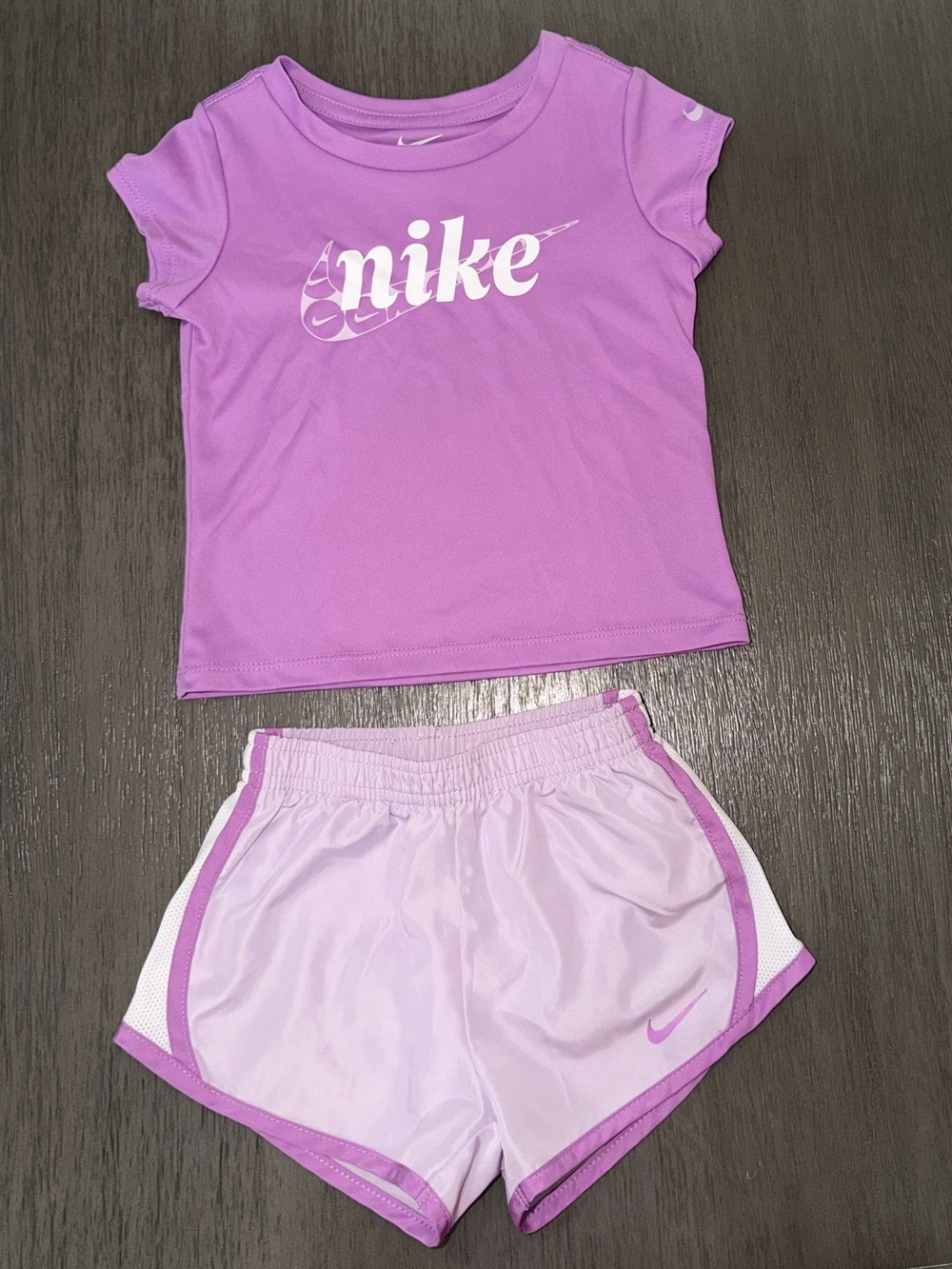 Nike Girls' Lilac & Lavender Short Set